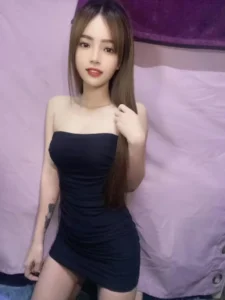 Amy - VietnamRM 130 / 1 Shot / 25 MinutesRM 320 / 3 Shot / 70 Minutes