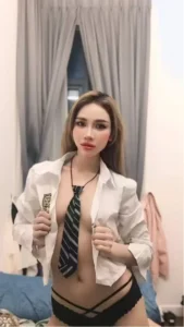 Apple - VietnamRM 190 / 1 Shot / 30 MinutesRM 290 / 2 Shot / 60 Minutes