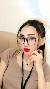 Shafira - IndonesiaRM 190 / 1 Shot / 30 MinutesRM 290 / 2 Shot / 60 Minutes