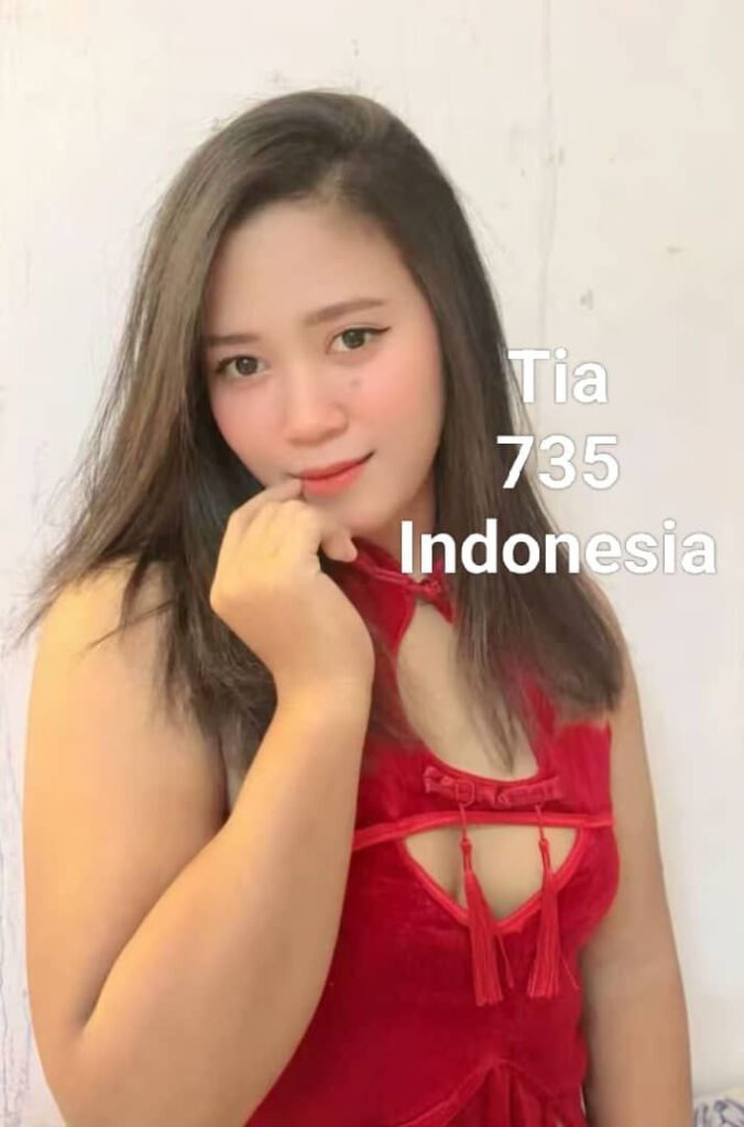 735 Tia